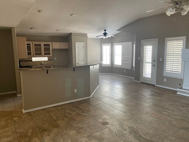 Building Photo - 1416 Black Ridge Dr
