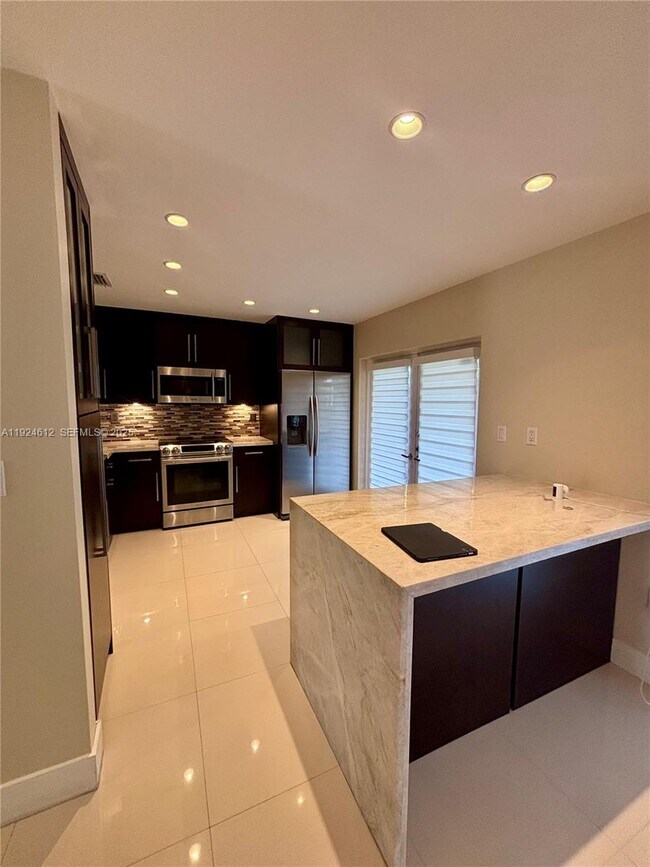 Building Photo - 13765 SW 160th Terrace