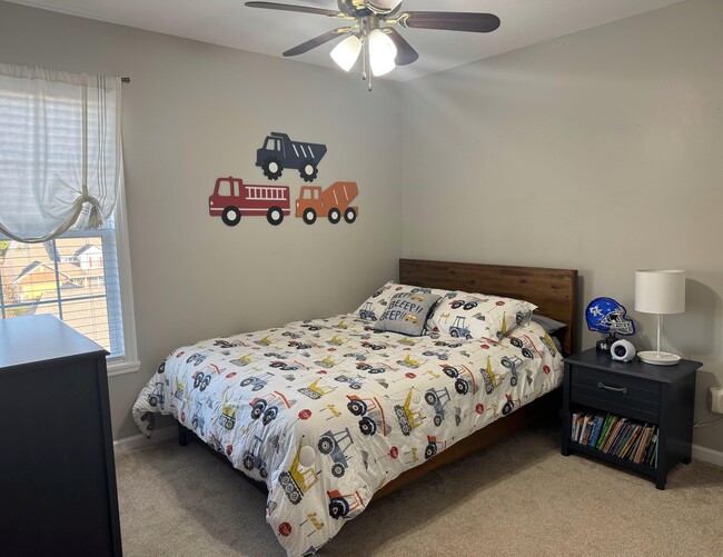 Building Photo - 2688 Woodlawn Way