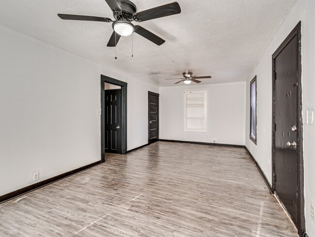 Building Photo - 5810 NW 41st St