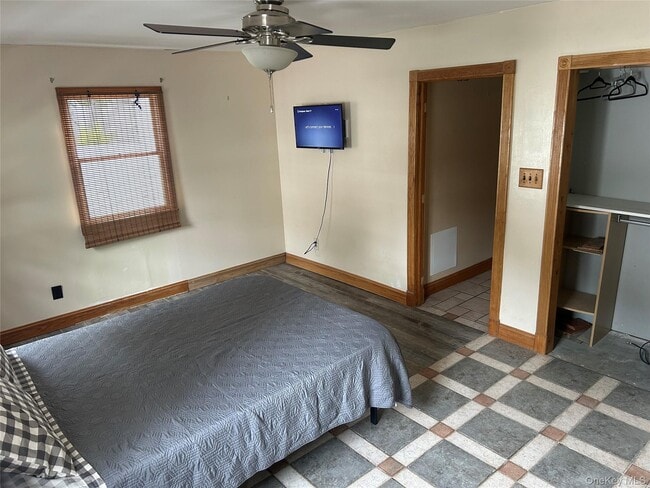 Building Photo - 239 Curtin Ave