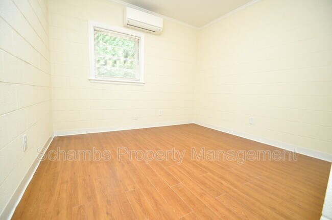 Building Photo - 1426 Old Trinity Cir