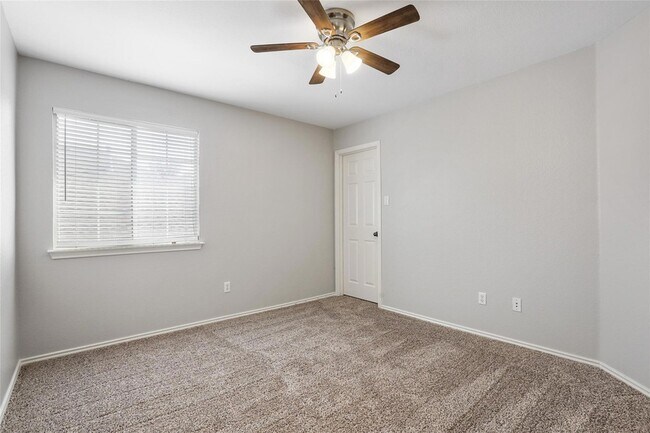 Building Photo - 9405 Billingham Trail