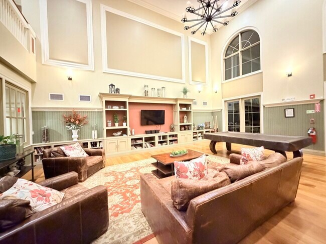 Building Photo - 59 Walpole St