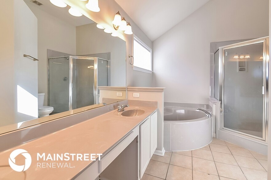 Building Photo - 7082 Parkbrook Ln