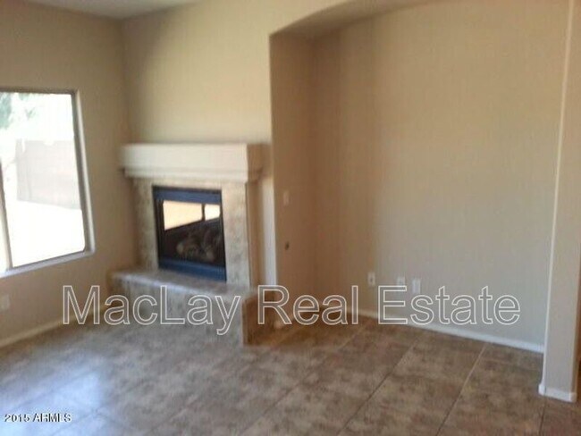 Building Photo - 6071 S Rockwell St