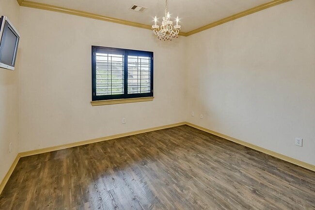 Building Photo - 1143 Sopris Dr