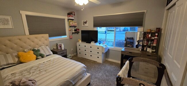 Building Photo - 1717 D St