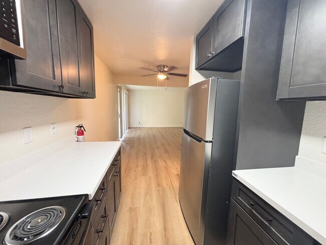 Building Photo - Easy access to Davis bike paths for convenient commuting and recreation