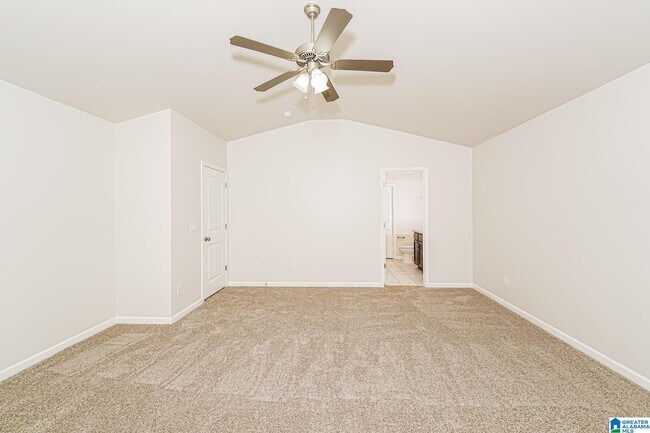Building Photo - 712 Mallet Way