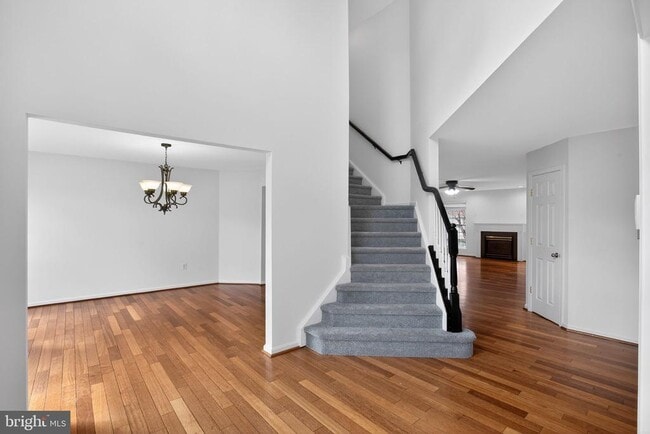 Building Photo - 28 Basalt Dr