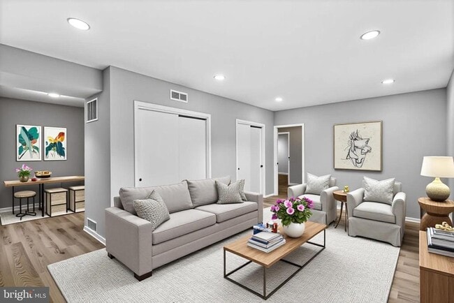 Building Photo - 5636 Purdue Ave