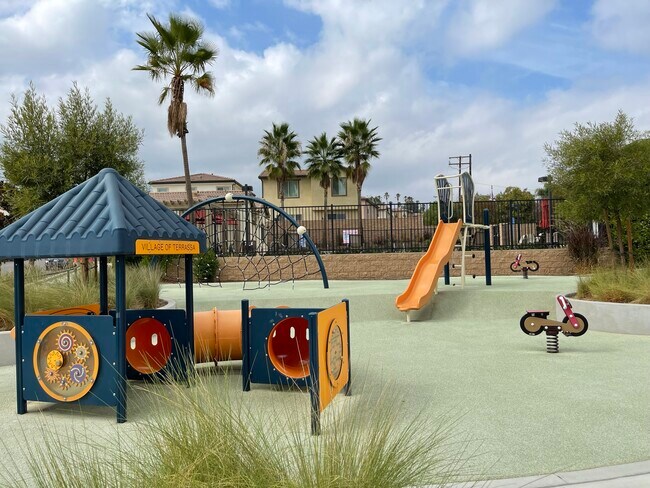 Building Photo - 2883 Villa Catalonia Ct