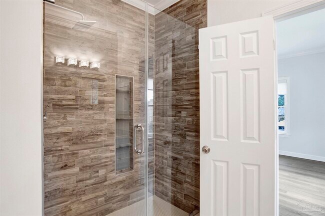 Building Photo - 3347 Chantarene Dr