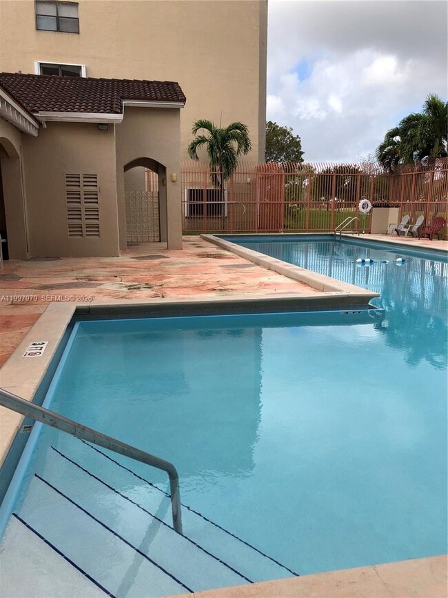 Building Photo - 10241 NW 9th St Cir