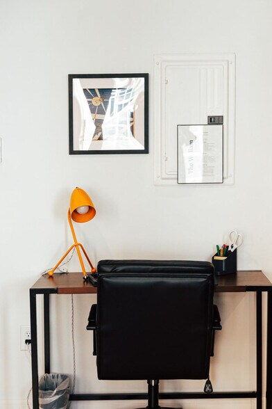 Building Photo - 1911 3rd Ave N