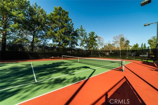 Building Photo - 6 Roseleaf