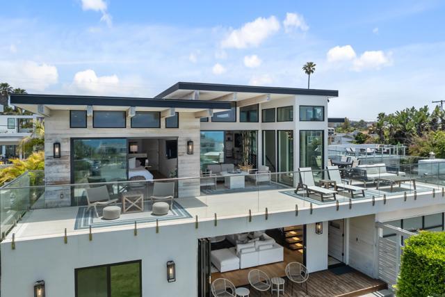 Building Photo - 5080 Carlsbad Blvd