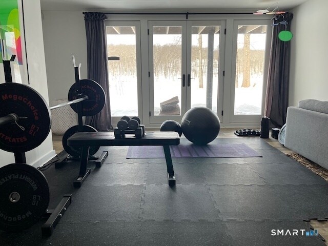 Building Photo - 8 Chester Rd