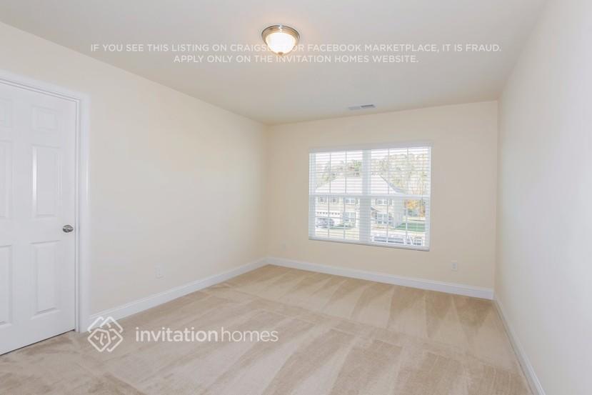 Building Photo - 179 Sassafras Rd