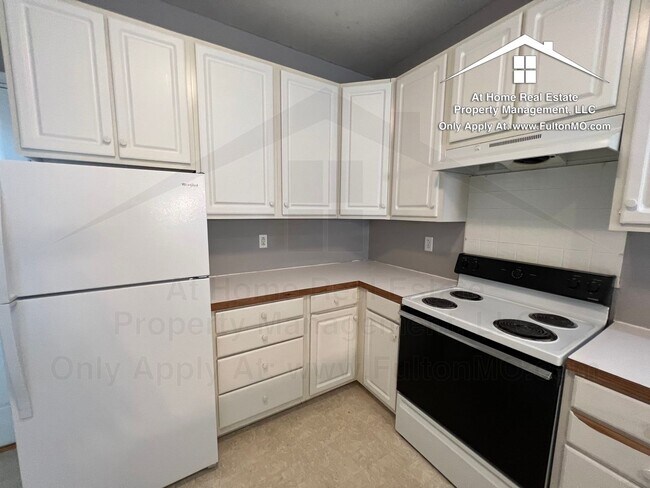 Building Photo - 1012 Boulder Ct