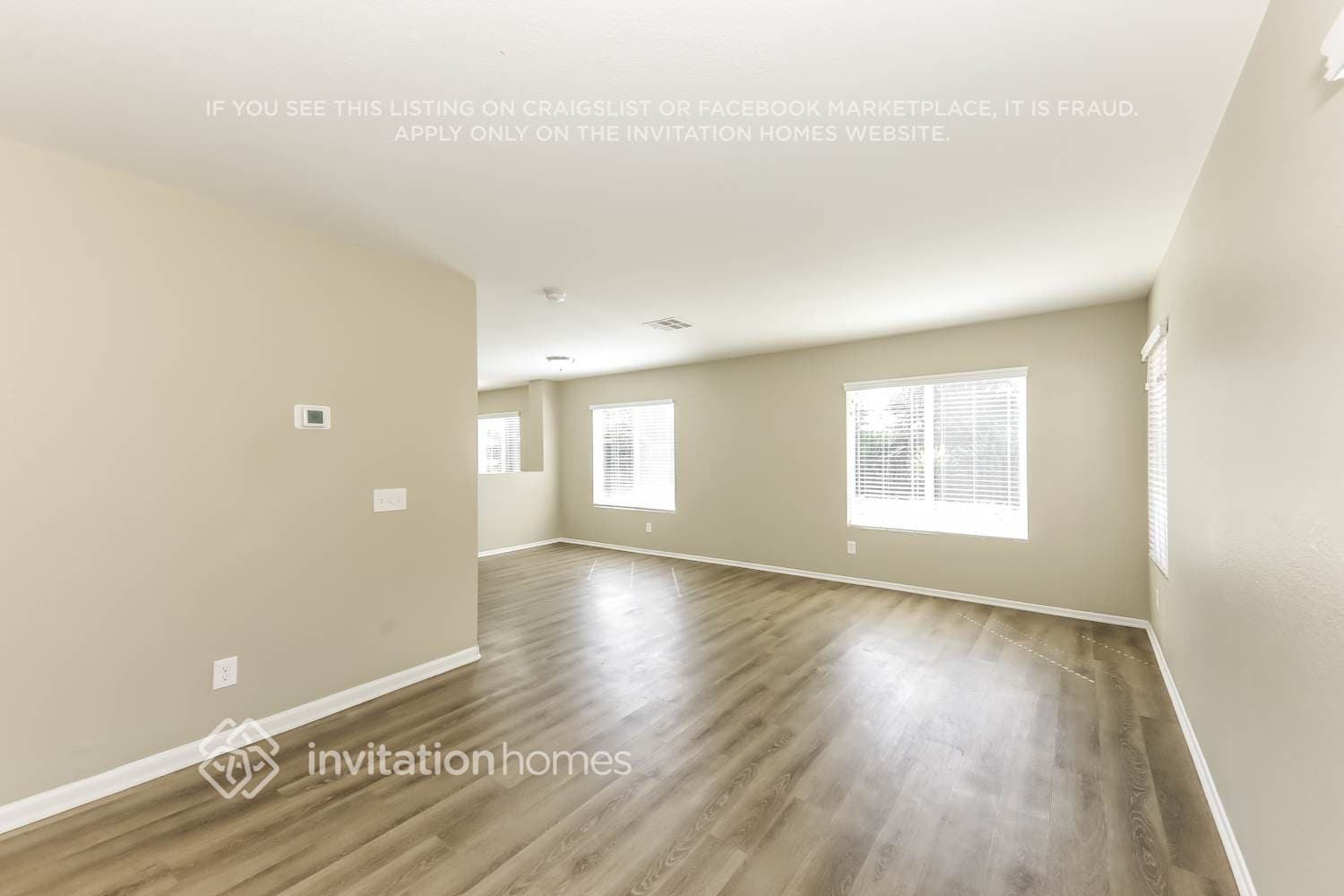 Building Photo - 27555 Sierra Madre Dr