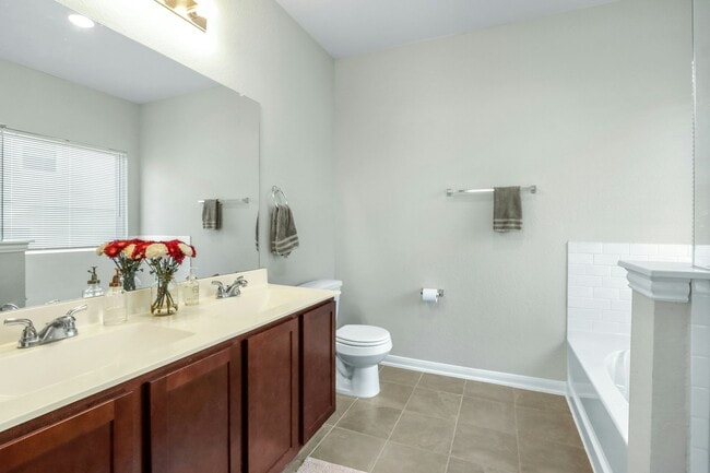 Building Photo - 8903 Grey Elm