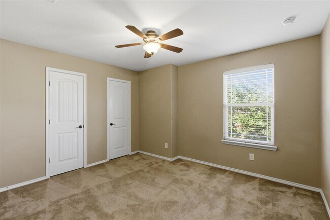 Building Photo - 1413 Ignacia Dr