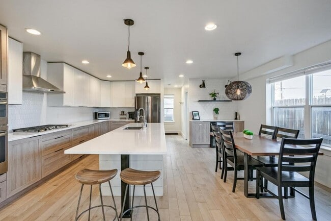 Building Photo - 3044 N Speer Blvd