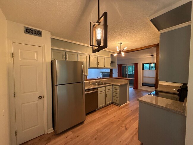 Building Photo - 7201 Winery Ln