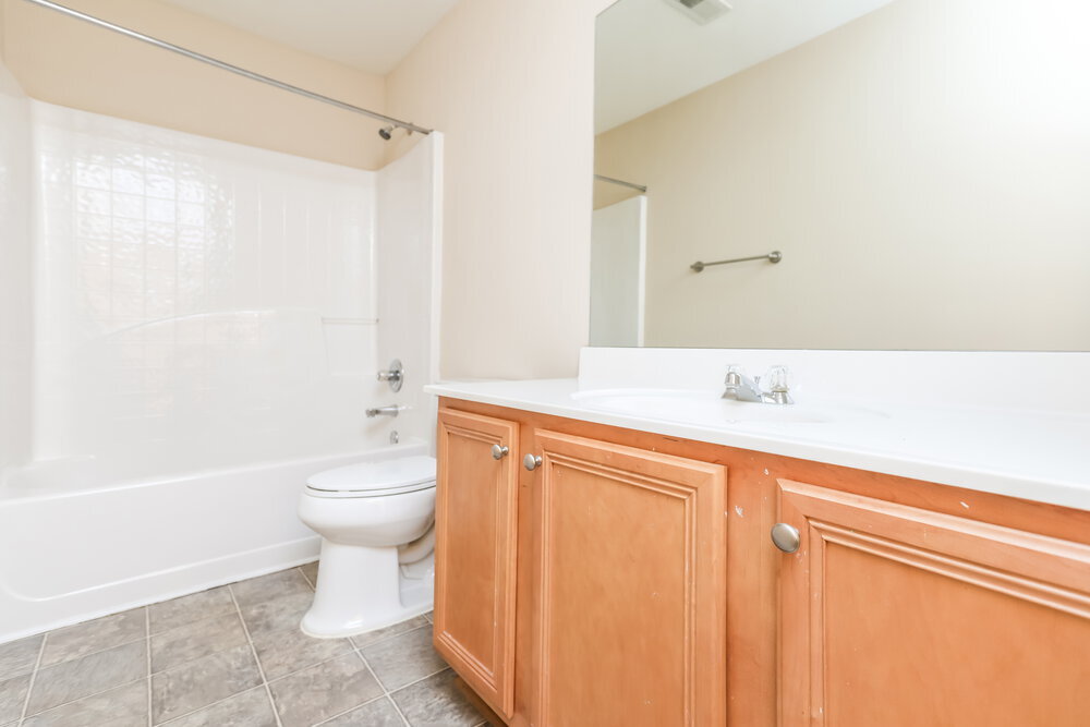 Building Photo - 2230 Gateview Ct