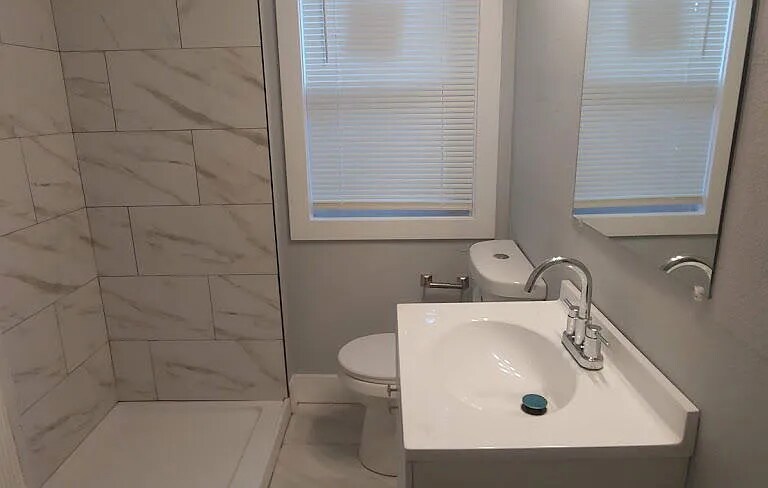 Building Photo - 2875 N 50th St