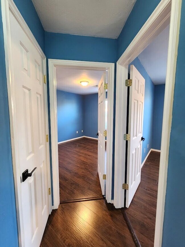 Building Photo - 3 Bed 2Bath 2 Car in the Westlake Addition NW OKC