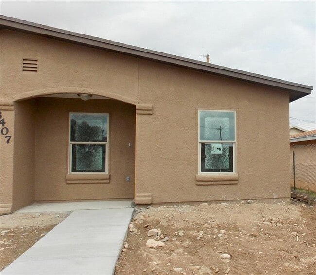 Building Photo - 2524 Porter Ave