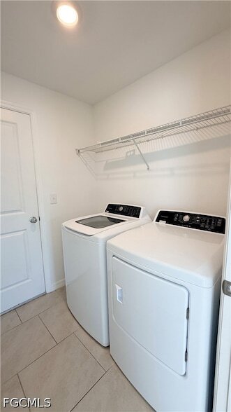 Building Photo - 4007 San Clemente Ct