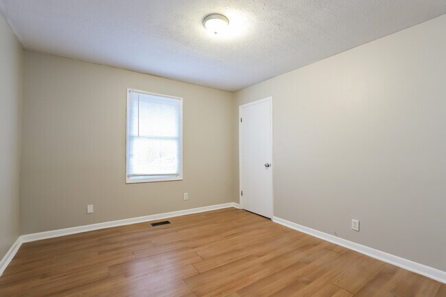 Building Photo - 6540 Akins Way