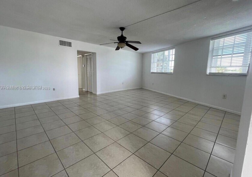 Building Photo - 1780 79th Street Cswy