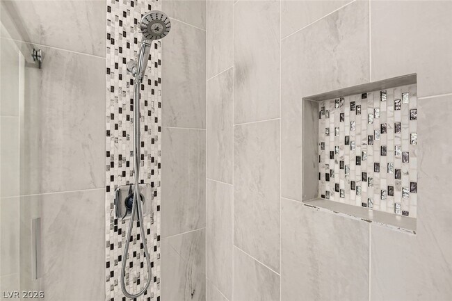 Building Photo - 7609 Almeria St