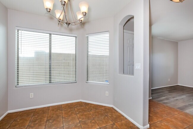 Building Photo - 38345 N Rusty Ln