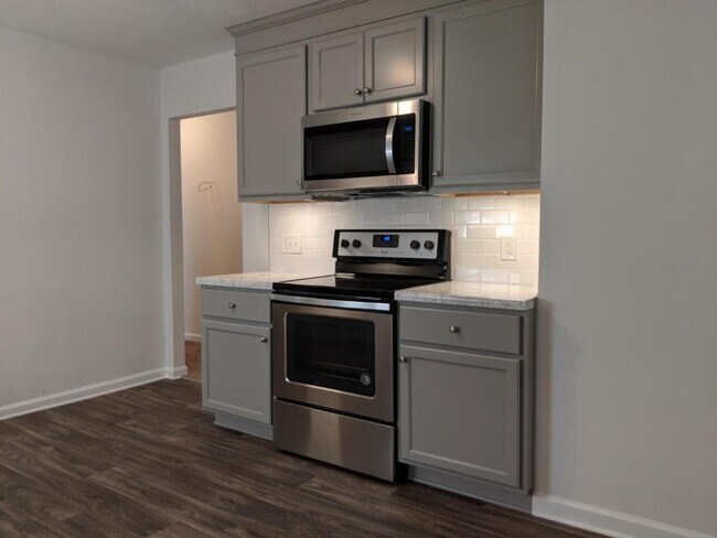 Building Photo - 2649 Tammi Ln