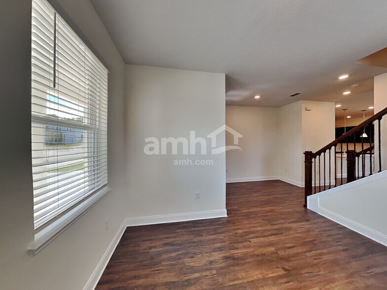 Building Photo - 3651 Windward Hls Blvd