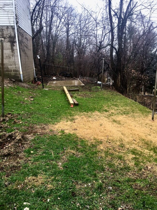 Building Photo - *** Renovated 3 Bedroom House * Mt. Washin...