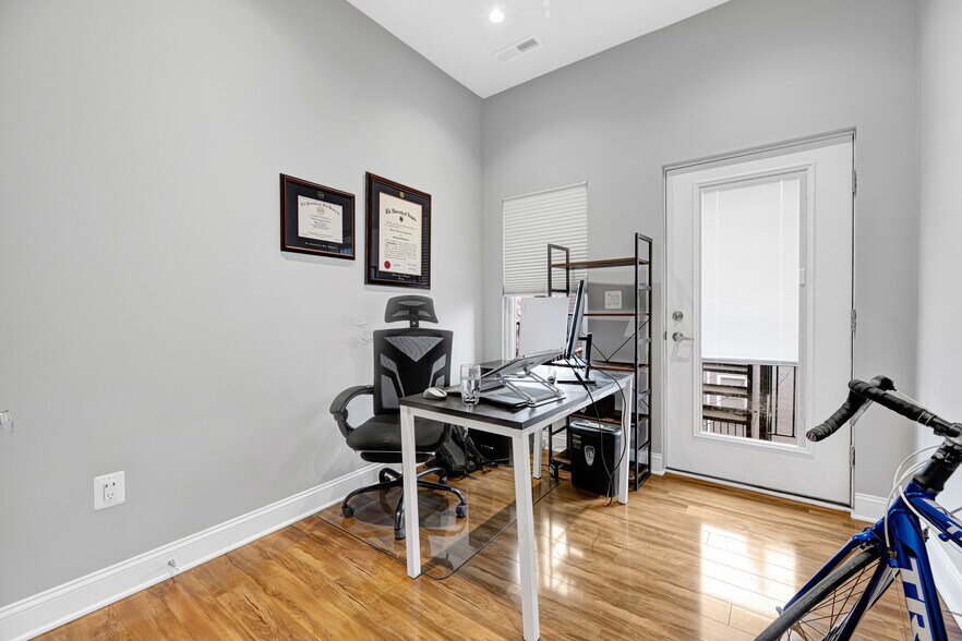 Building Photo - 3519 14th St NW