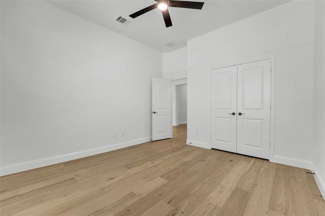 Building Photo - 5500 Pooley Ln