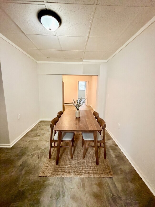 Building Photo - 3411 Frankford Ave