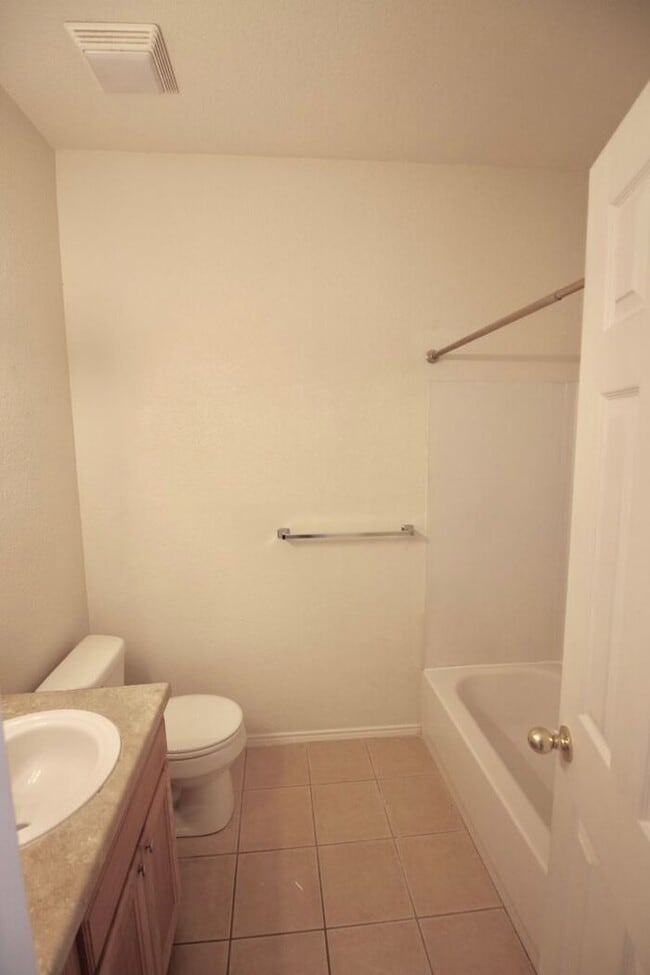 Building Photo - Coming Soon Off Hwy 920 | 3BR/2BA Weatherford Duplex Home Minutes from Downtown Square & Ric Will...