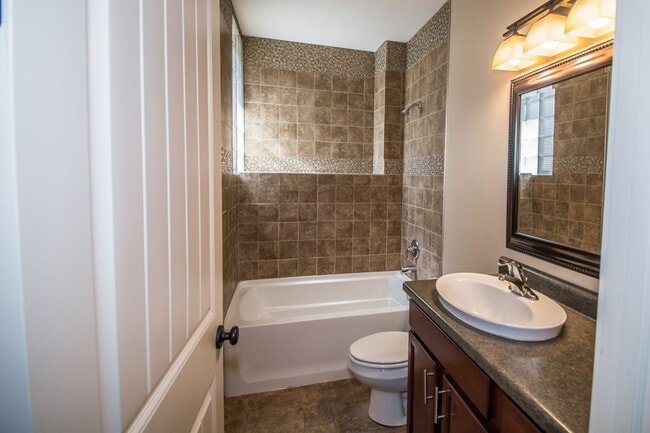 Interior Photo - The Barnard Flats