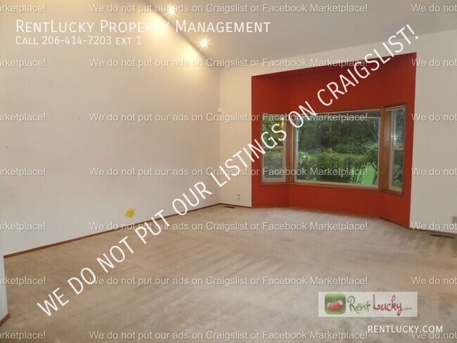 Building Photo - 29633 Marine View Dr SW