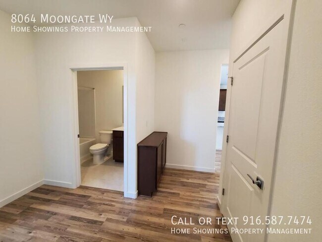 Building Photo - 8064 Moongate Wy