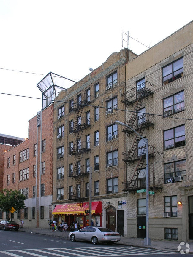 2179 Washington Ave 2179 Washington Ave Bronx NY 10457 Apartment Finder